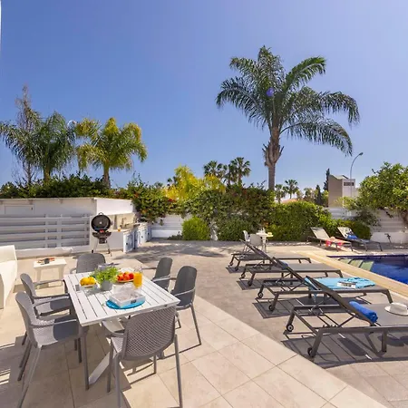 Pantaros Luxury With Pool *