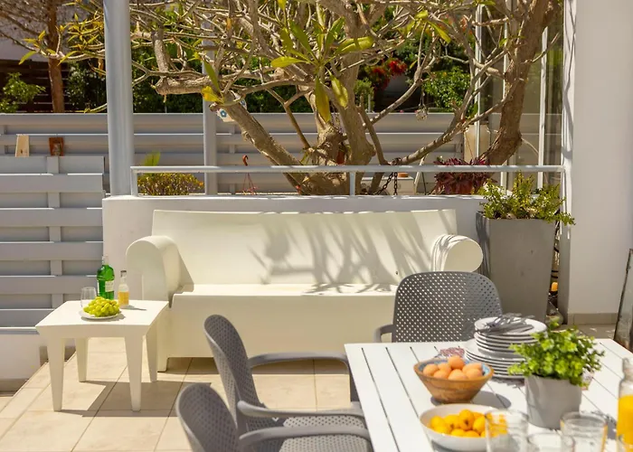 Pantaros Luxury With Pool