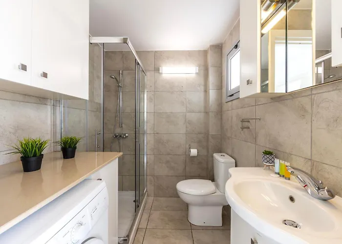 Pantaros Luxury With Pool Casa vacanze *