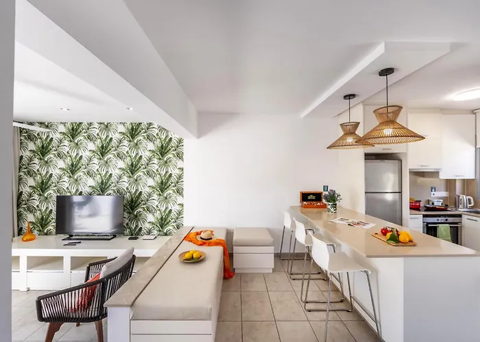 Casa vacanze Pantaros Luxury With Pool