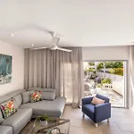 Дом отдыха Pantaros Luxury With Pool Паралимни