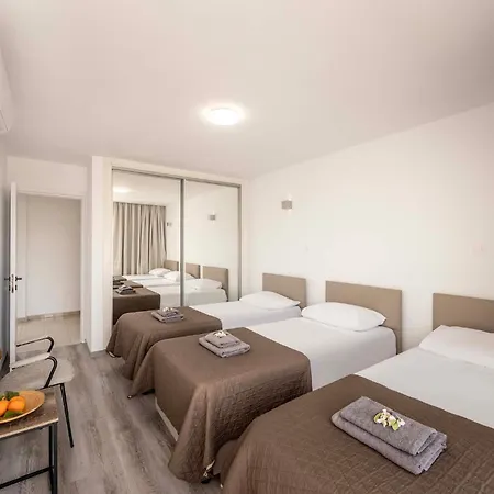Pantaros Luxury With Pool * Paralimni