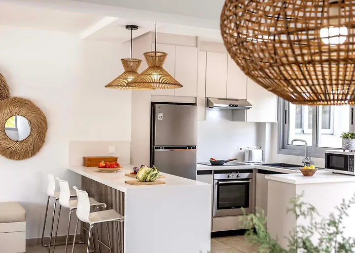 Pantaros Luxury With Pool Semesterbostad *